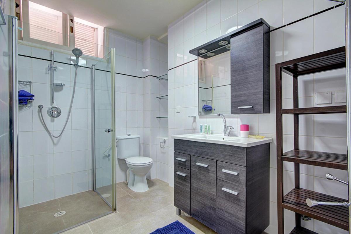 Lisetta - By Beach Apartments Tlv Tel-Aviv Kültér fotó